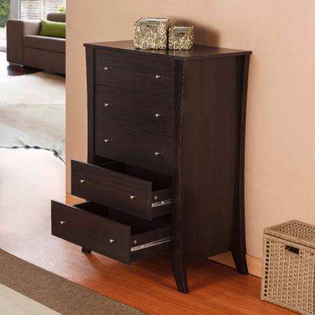 Řezání plechů do křivek může kupujícím umožnit úpravu nebo návrh vlastních.